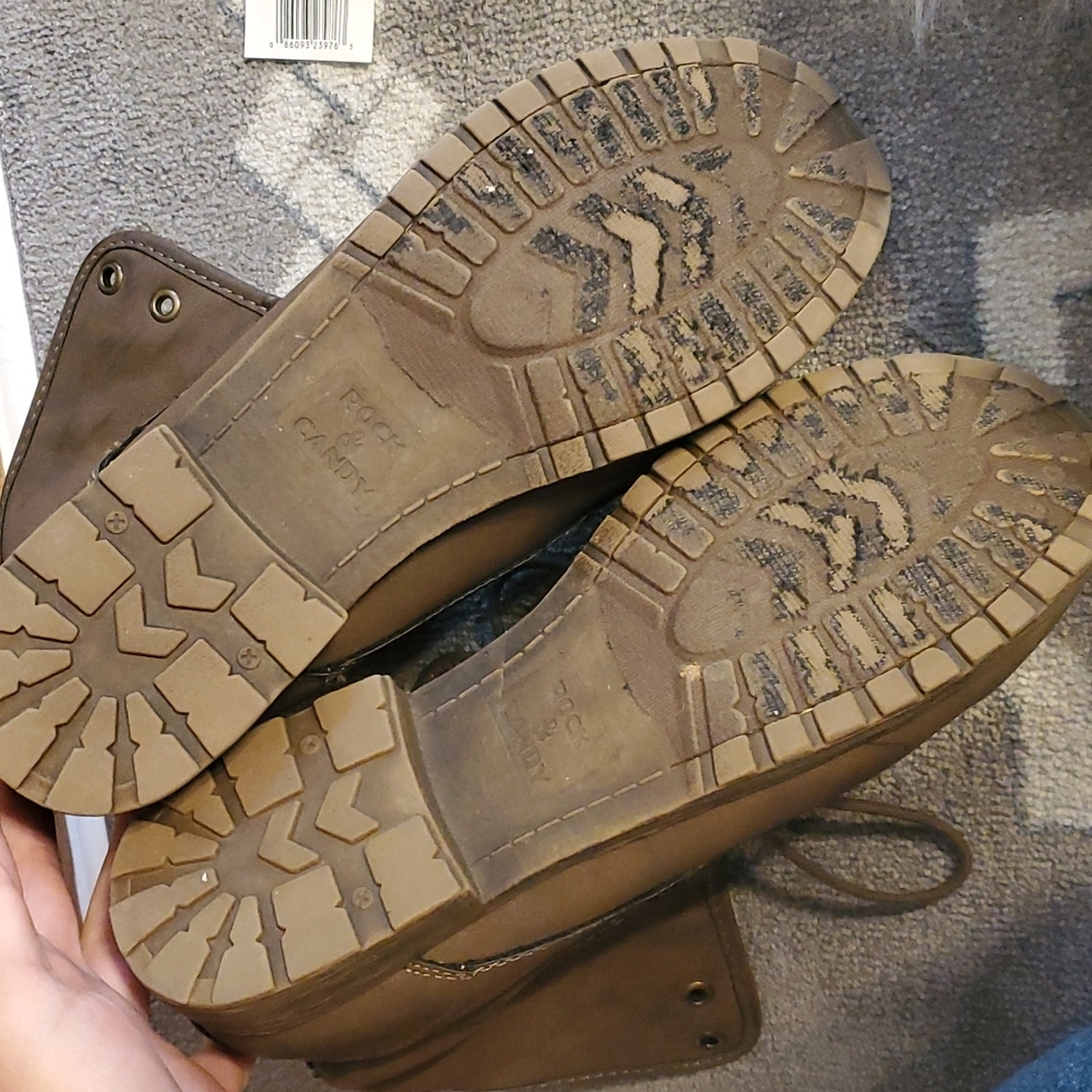 Rock and Candy lace up fold over boots - Picture 7 of 7